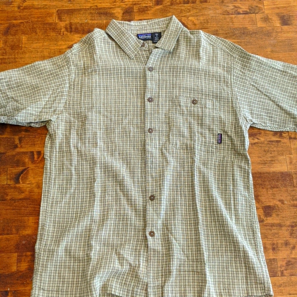 Patagonia green and brown checkered shirt